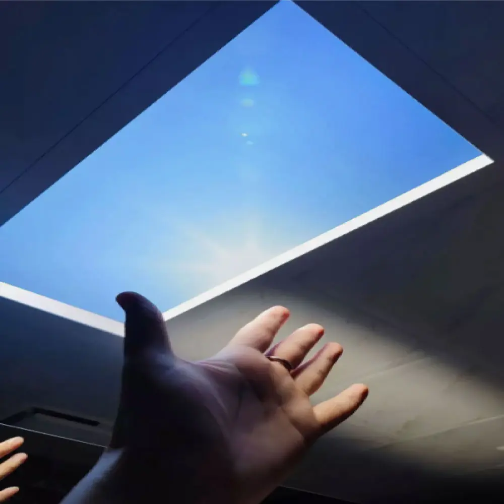 CIELO TRAGALUZ ARTIFICIAL- de PANEL LED 120x30 cm -  Luz Regulable con App y Control Remoto. De 20 a 162 watts - Empotrable ó Adosable (copia)